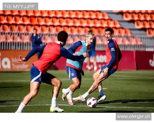 米兰同城德比胜利后球员们在餐厅欢庆继续热烈庆祝