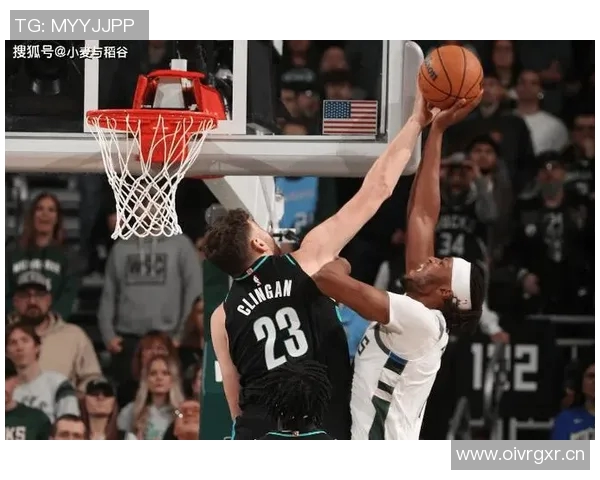 克林根上赛季表现抢眼连续18场盖帽近期状态下滑仅有1次封盖显得有些软弱