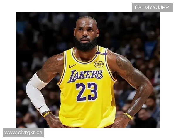 湖人官方宣布克莱伯因斜肌拉伤缺席揭幕战将于两周后复查