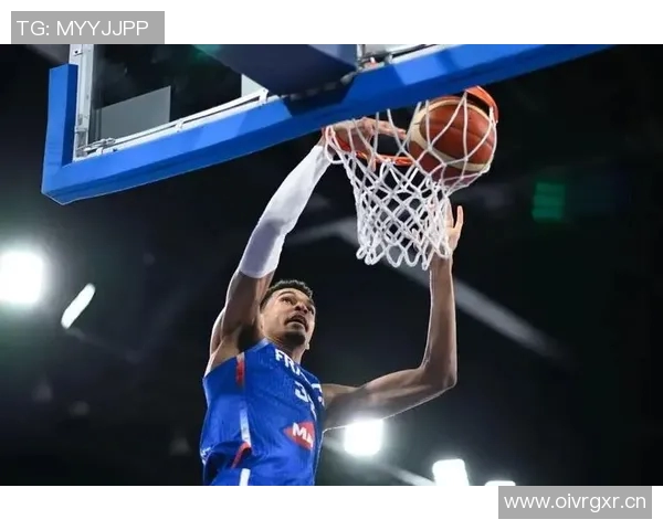 文班亚马谈替补出场安排表示无碍自信能在三节比赛中发挥出色 文班亚马谈替补出场安排表示无碍自信能在三节比赛中发挥出色