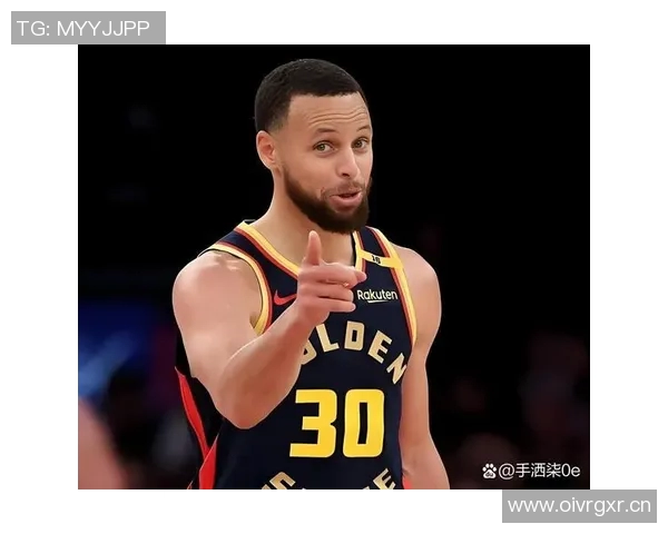 NBA揭幕战前瞻库里成为历史第十位为同一球队效力17年的球员