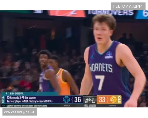 克尼佩尔表现惊艳4号秀16投7中斩获20分12篮板2助攻展现新秀风采