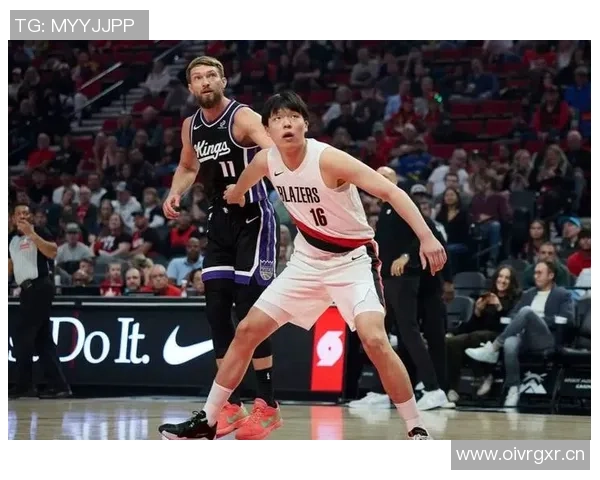 戈贝尔展现年轻内线实力杨瀚森强调抢篮板的强烈意愿是成功关键