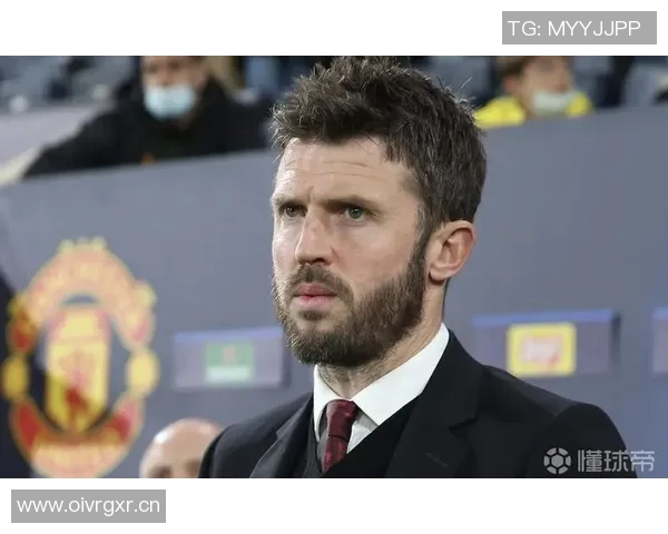 今日趣图：威尔科克斯与贝拉达频频出镜是否暗示曼联新帅人选