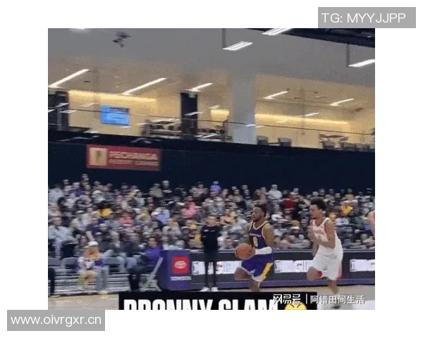 南湾湖人惜败圣地亚哥快船布朗尼表现平平仅得10分5板