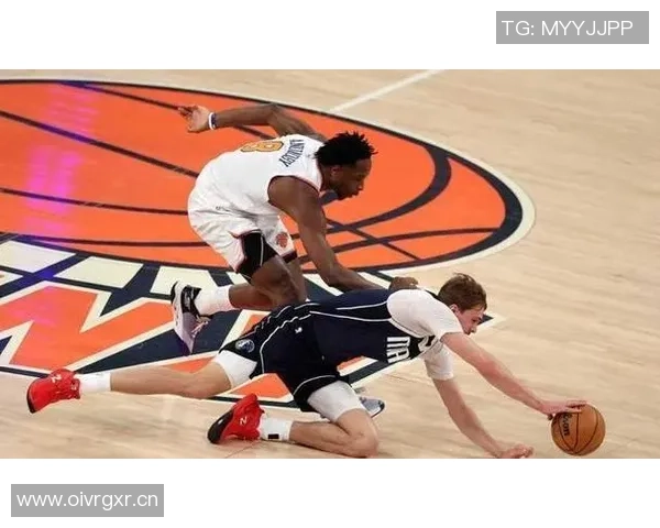 克里斯蒂谈弗拉格表现起伏称年轻球员需团队共同减压