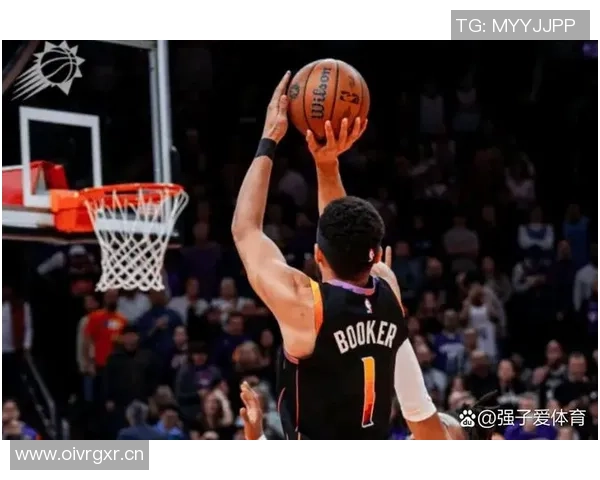 布克谈战胜篮网的关键半场调整心态应对强对抗比赛