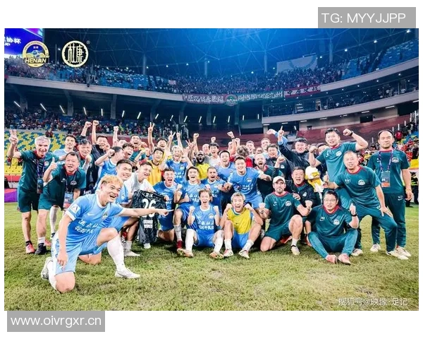 河南队足协杯决赛前续约主帅并开设六列球迷专列增强士气