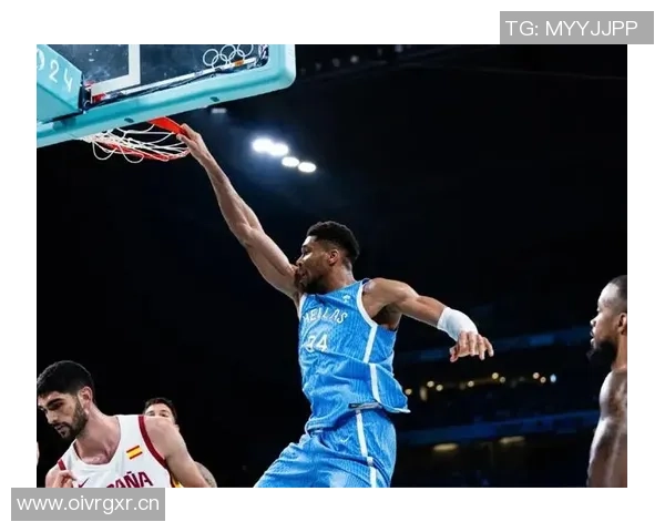 字母哥生涯30分10助场次创新高超越历史大前锋成就无可匹敌