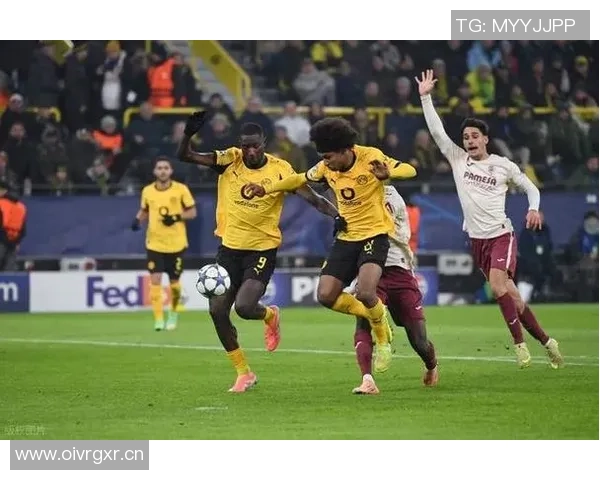 巴萨关注多特前锋吉拉西明夏解约金降至5000万欧元