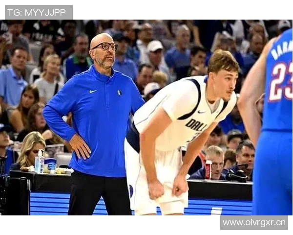 独行侠宣布裁掉小丹尼斯史密斯班顿与厄尔三名球员以调整阵容